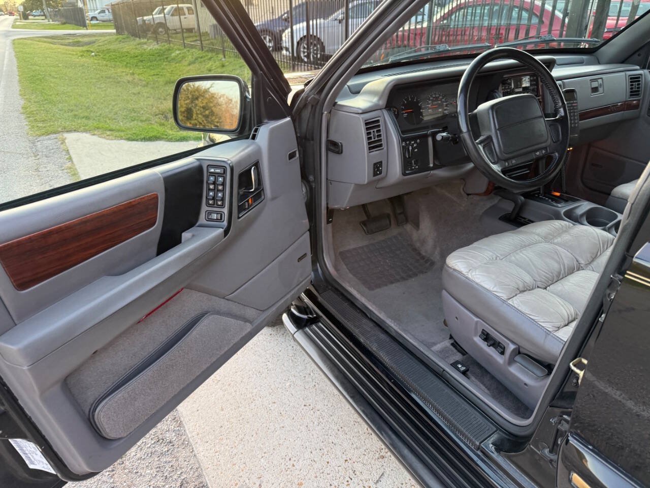 Used 1995 Jeep Grand Cherokee Limited AWD/4WD image 13