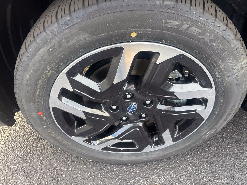 New 2026 Subaru Forester Premium AWD/4WD image 4