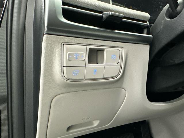 New 2026 Hyundai Tucson Limited FWD image 35
