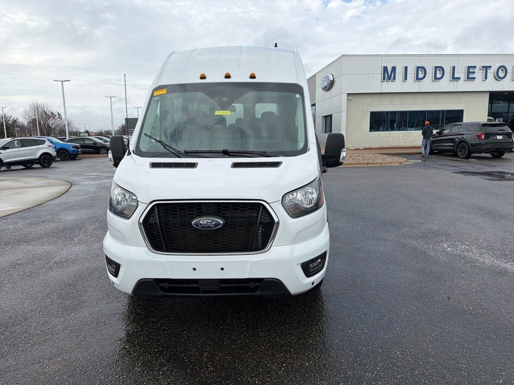 Used 2024 Ford Transit 350 XLT image 9