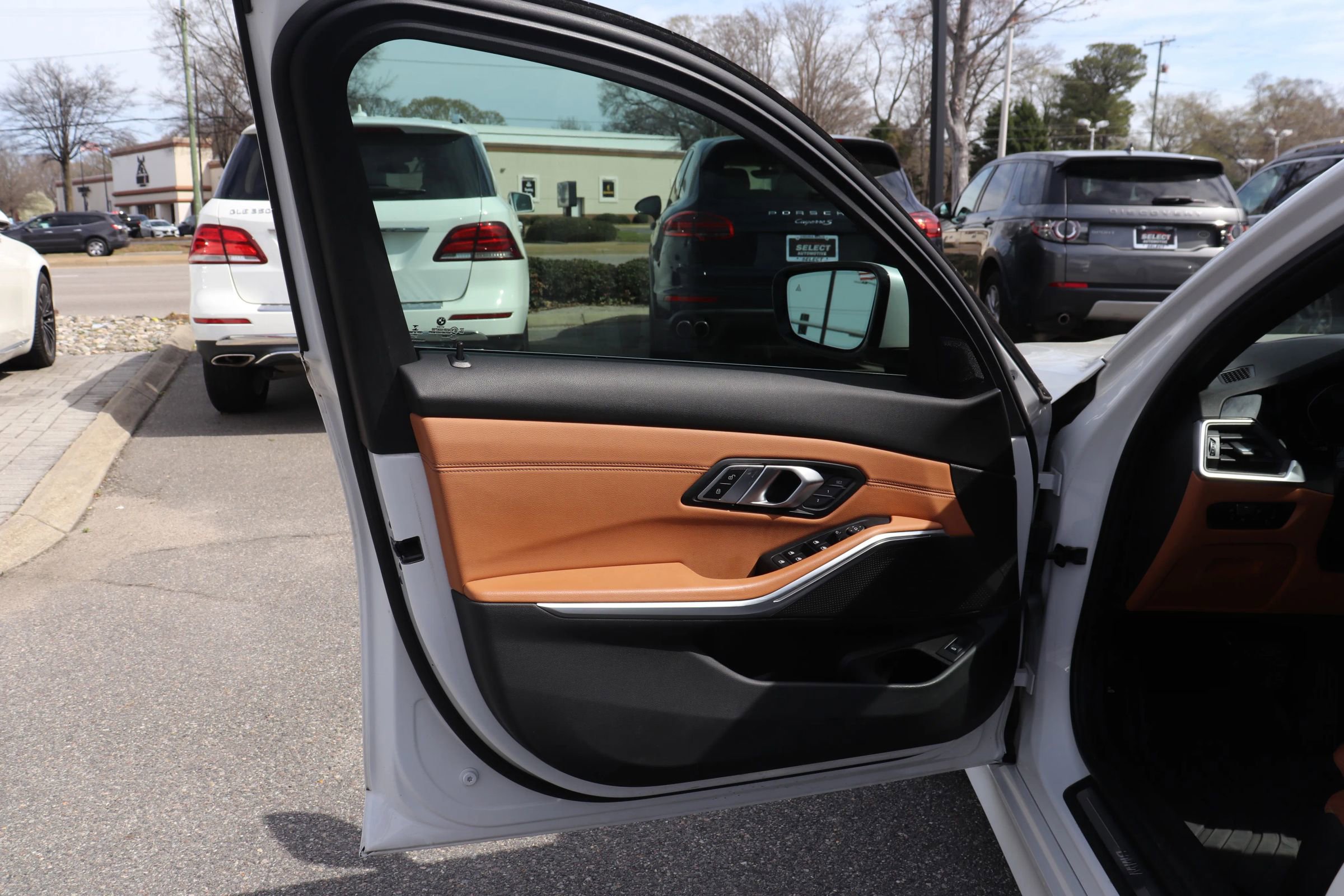 Used 2021 BMW 330i 330i Sedan 4D w/ Premium Package image 21