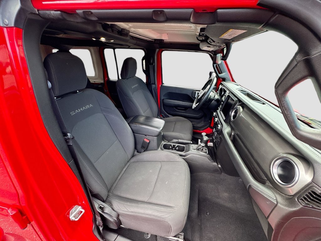 Certified 2022 Jeep Wrangler Unlimited Sahara AWD/4WD image 33