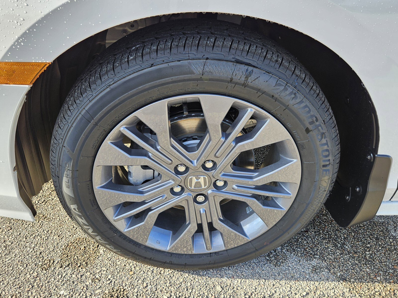 New 2026 Honda Odyssey Touring image 25