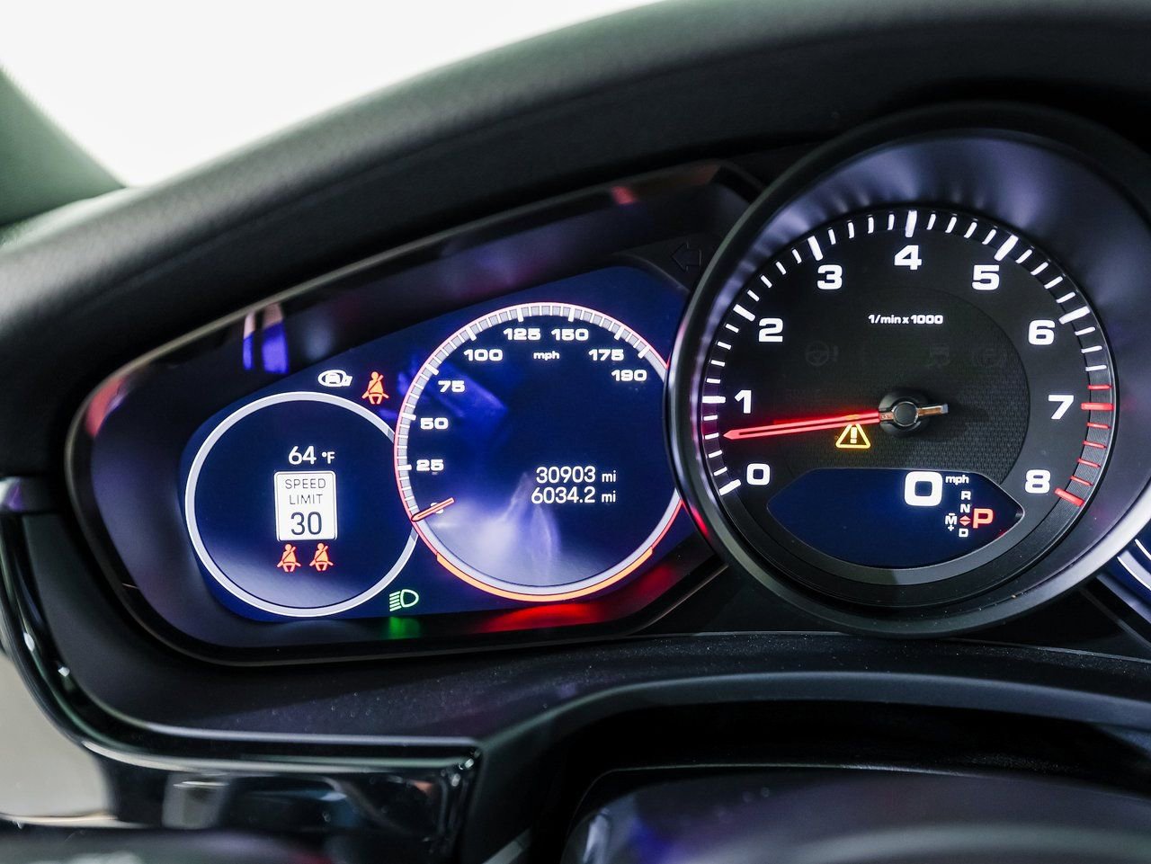 Certified 2023 Porsche Panamera Platinum Edition image 15
