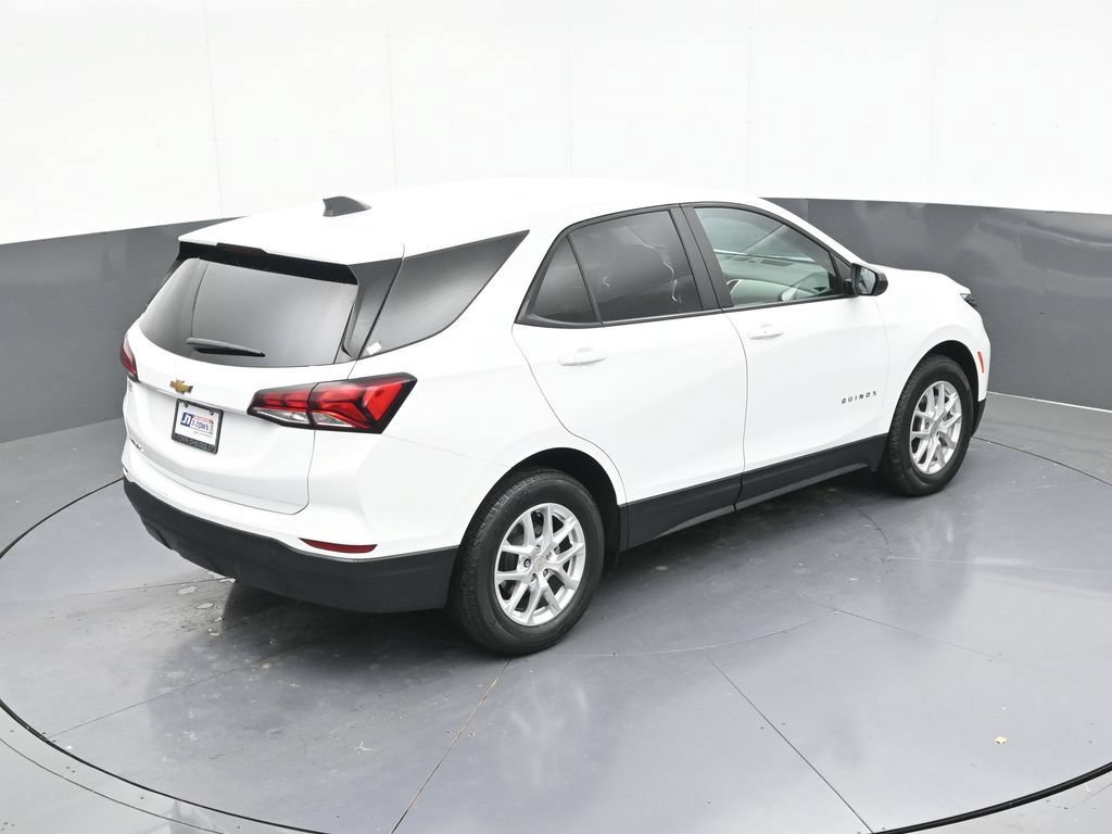 Used 2024 Chevrolet Equinox LS w/ LS Convenience Package FWD image 54
