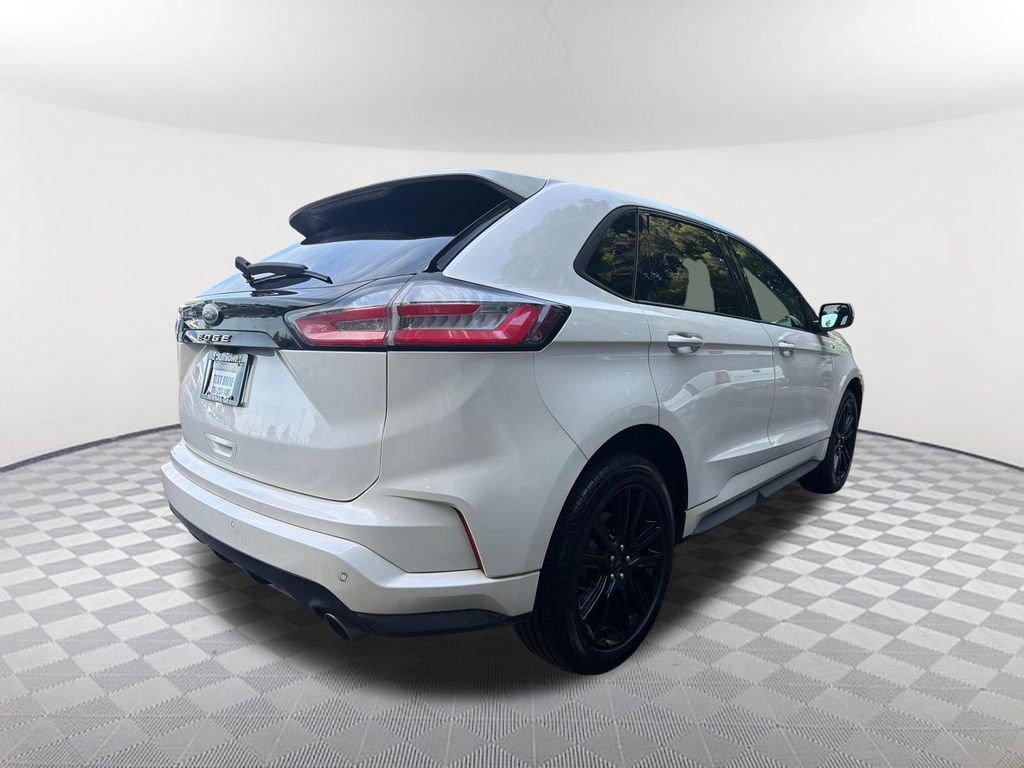 Used 2021 Ford Edge ST-Line FWD image 5