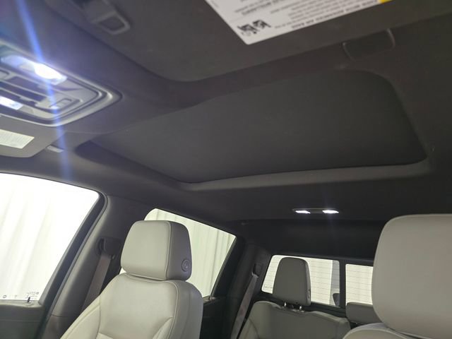 Used 2021 Chevrolet Silverado 1500 LTZ w/ LTZ Premium Package image 24