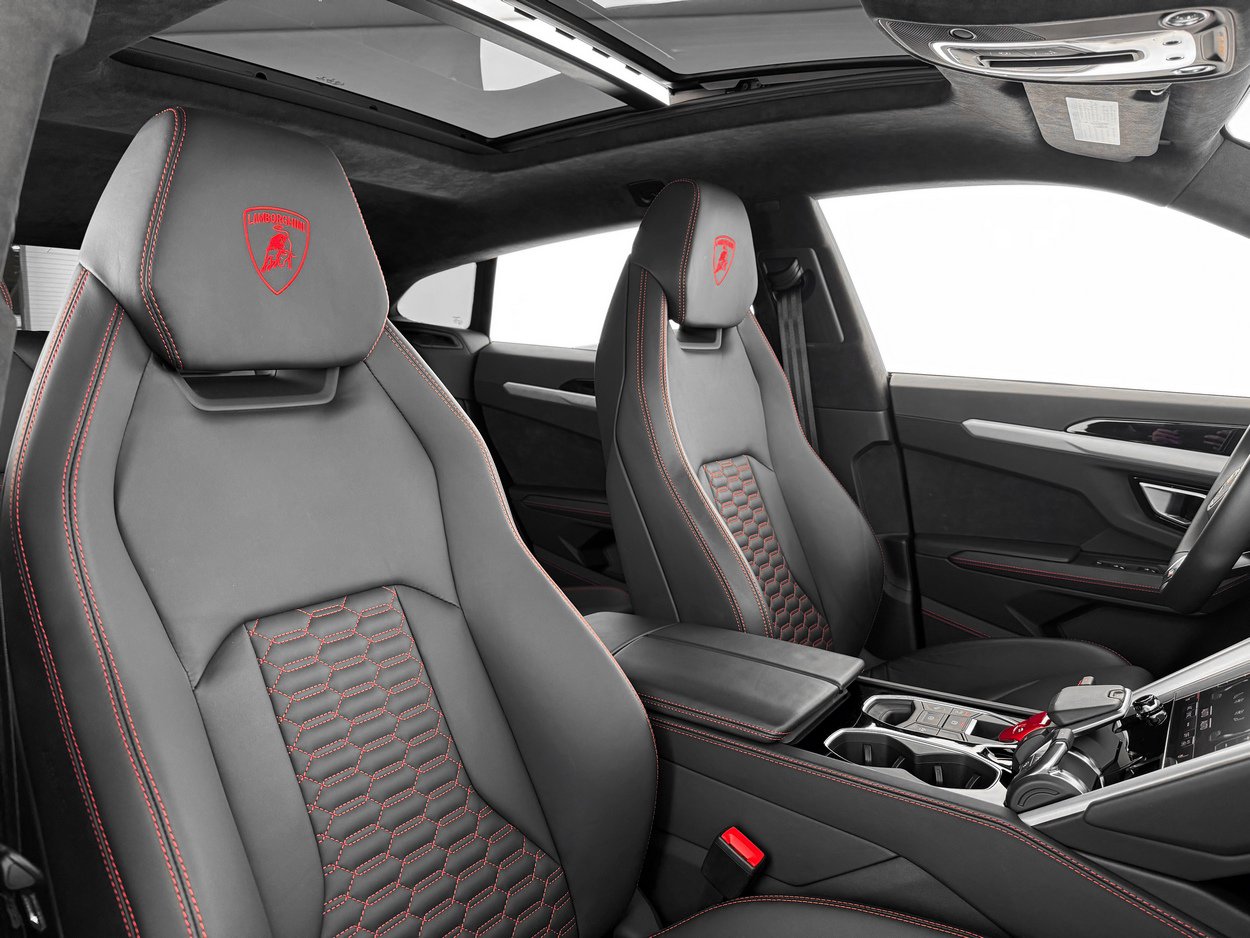 Used 2022 Lamborghini Urus image 28