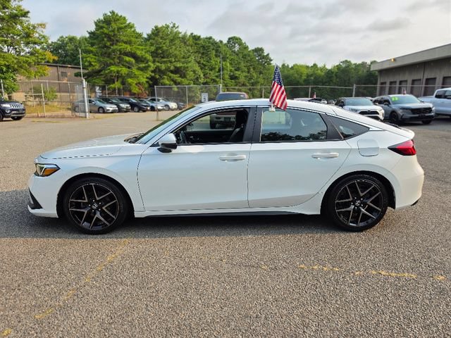 Used 2024 Honda Civic Sport Touring image 2