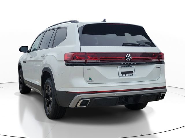 New 2026 Volkswagen Atlas Peak Edition AWD/4WD image 3