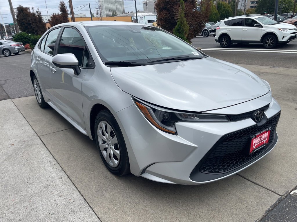 Used 2021 Toyota Corolla LE image 34