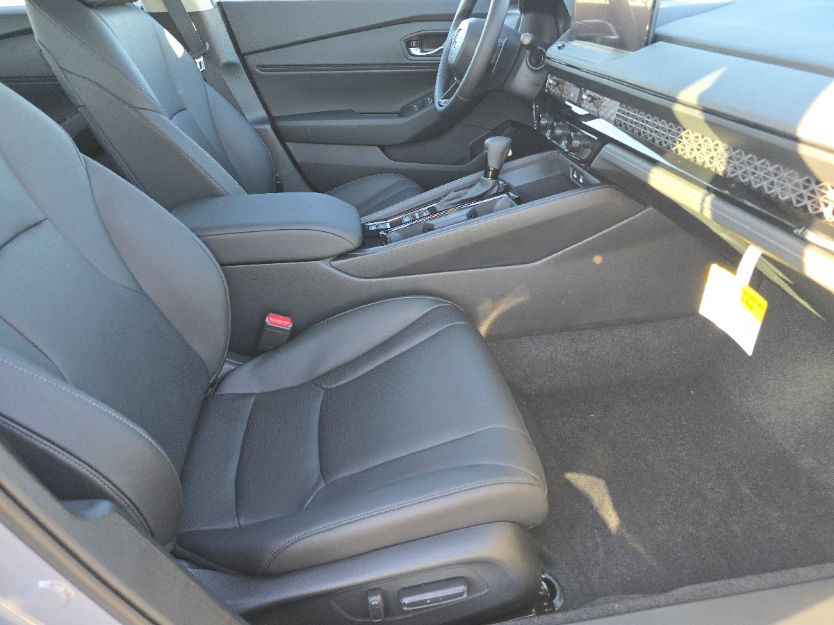New 2026 Honda Accord EX-L image 24