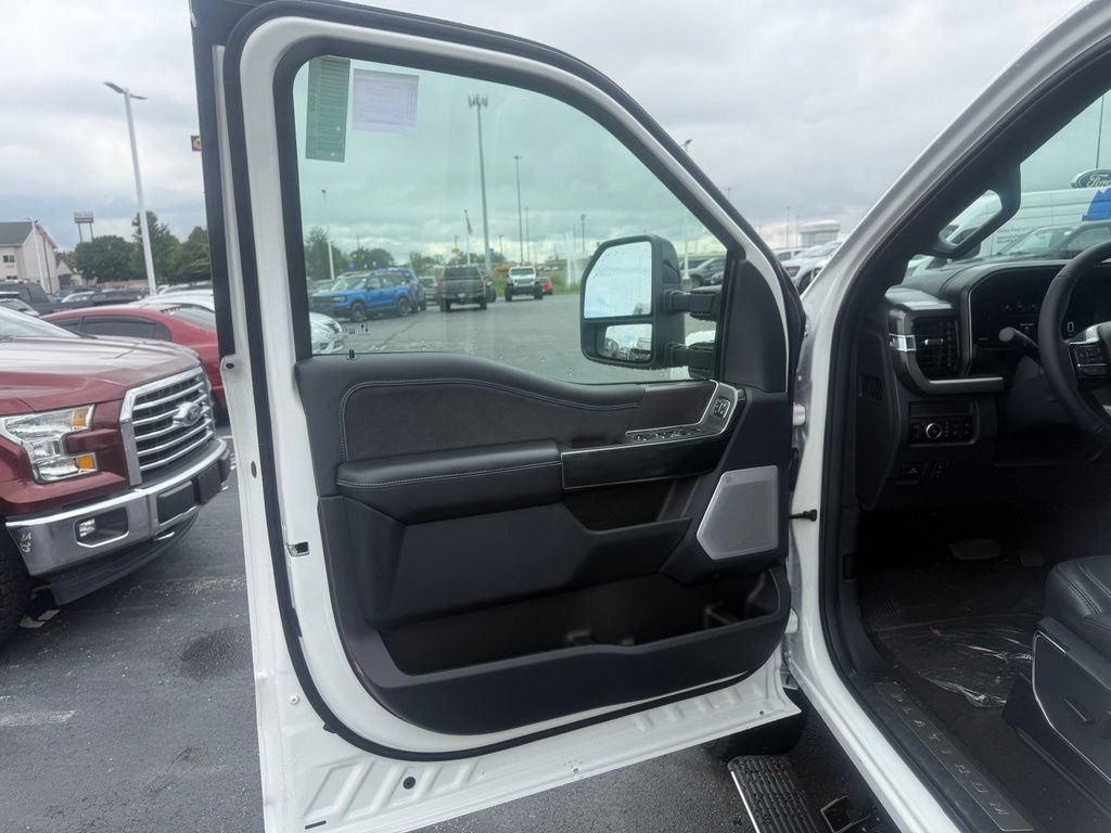 New 2026 Ford F250 Platinum AWD/4WD image 15