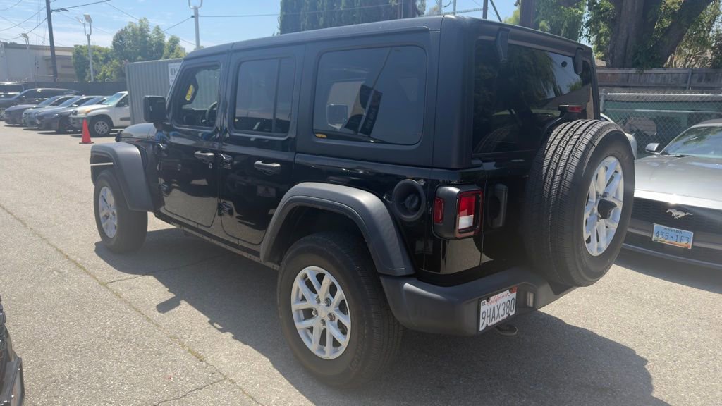 Used 2023 Jeep Wrangler Unlimited Sport AWD/4WD image 5