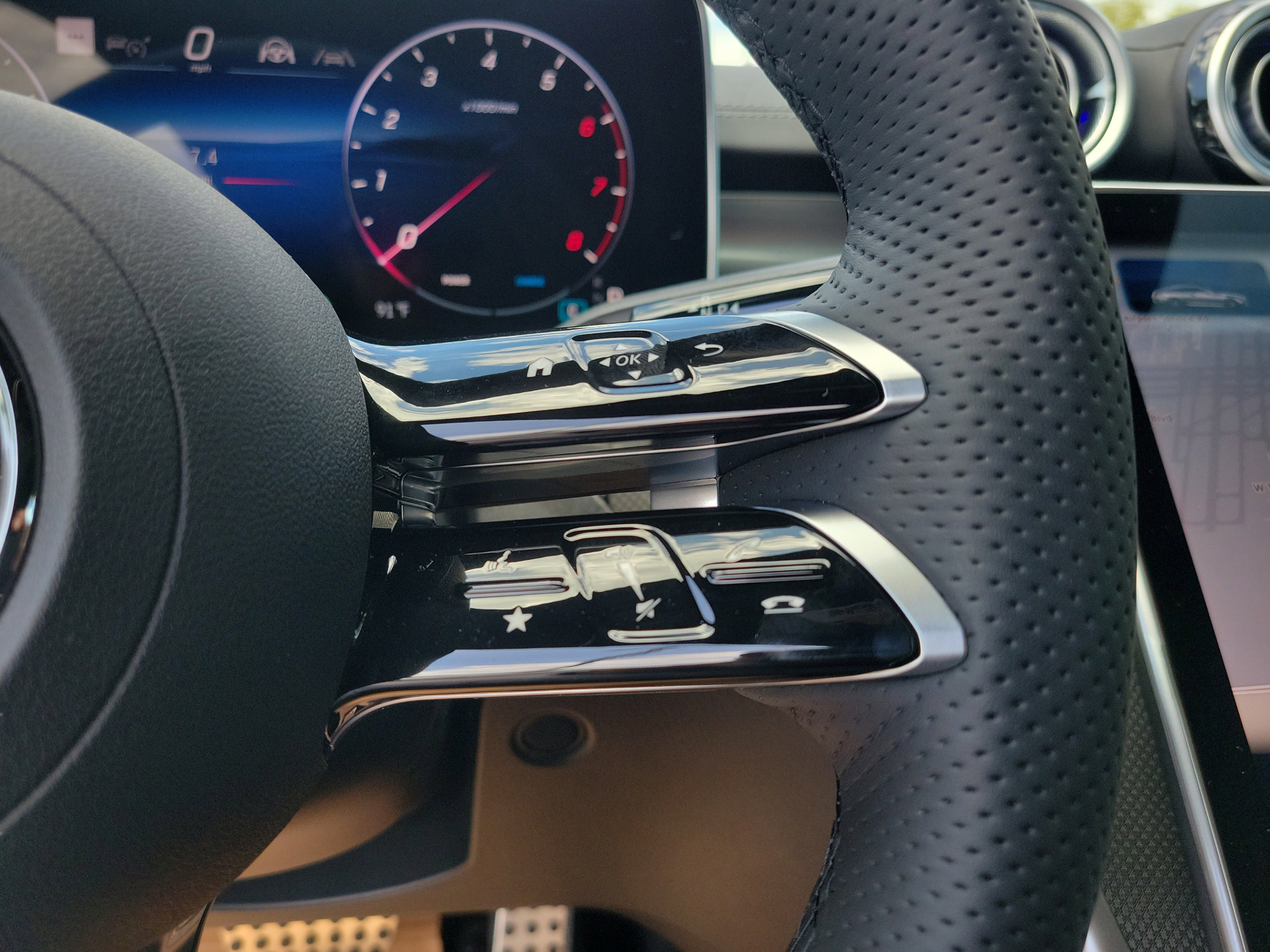 New 2026 Mercedes-Benz CLE 450 4MATIC Coupe image 23
