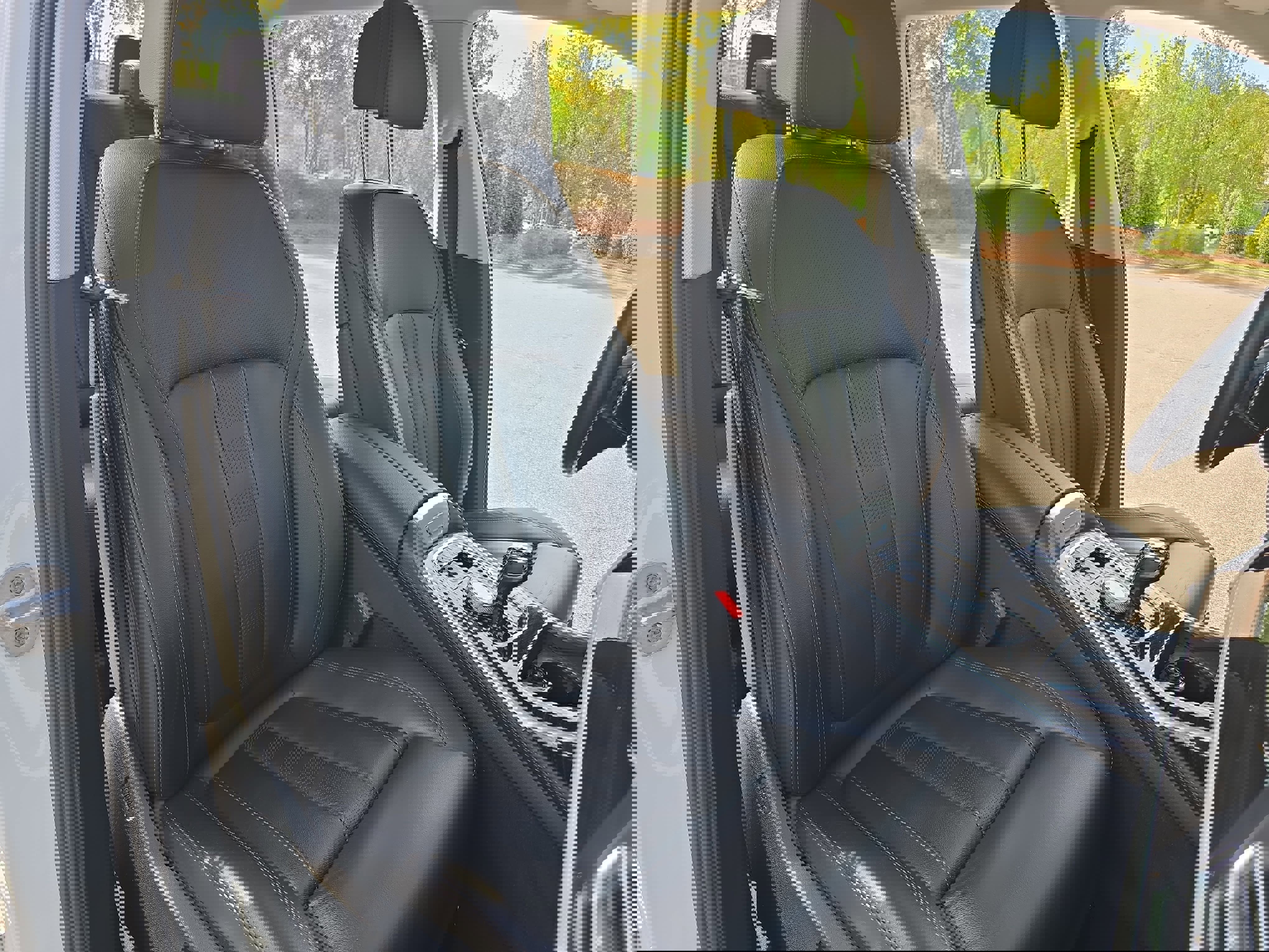 Used 2020 BMW X7 xDrive40i w/ Premium Package AWD/4WD image 10