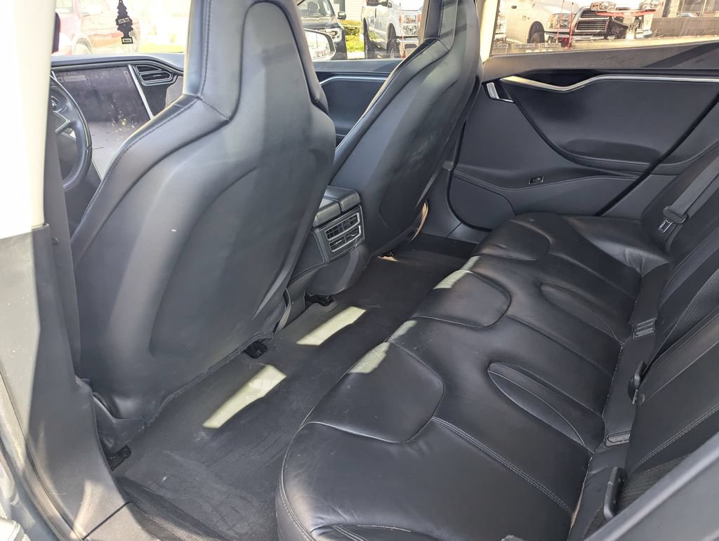 Used 2014 Tesla Model S 60 RWD image 26