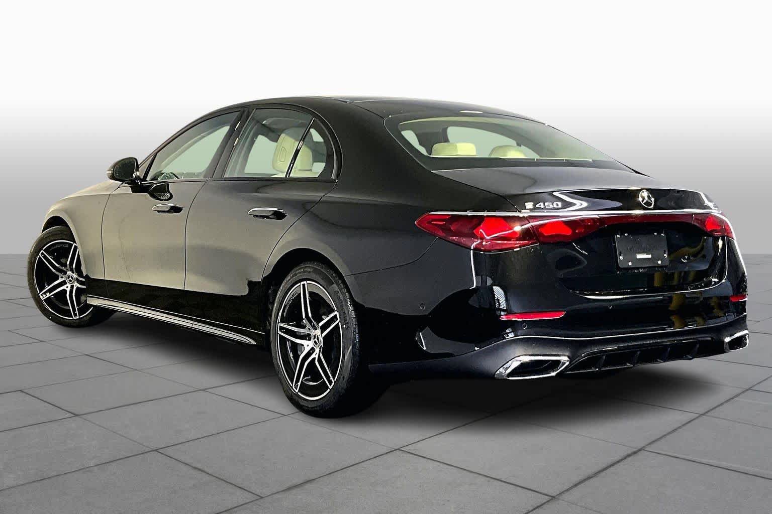 New 2026 Mercedes-Benz E 450 4MATIC Sedan image 3