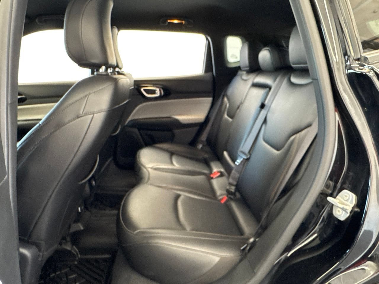 Used 2024 Jeep Compass Limited AWD/4WD image 38
