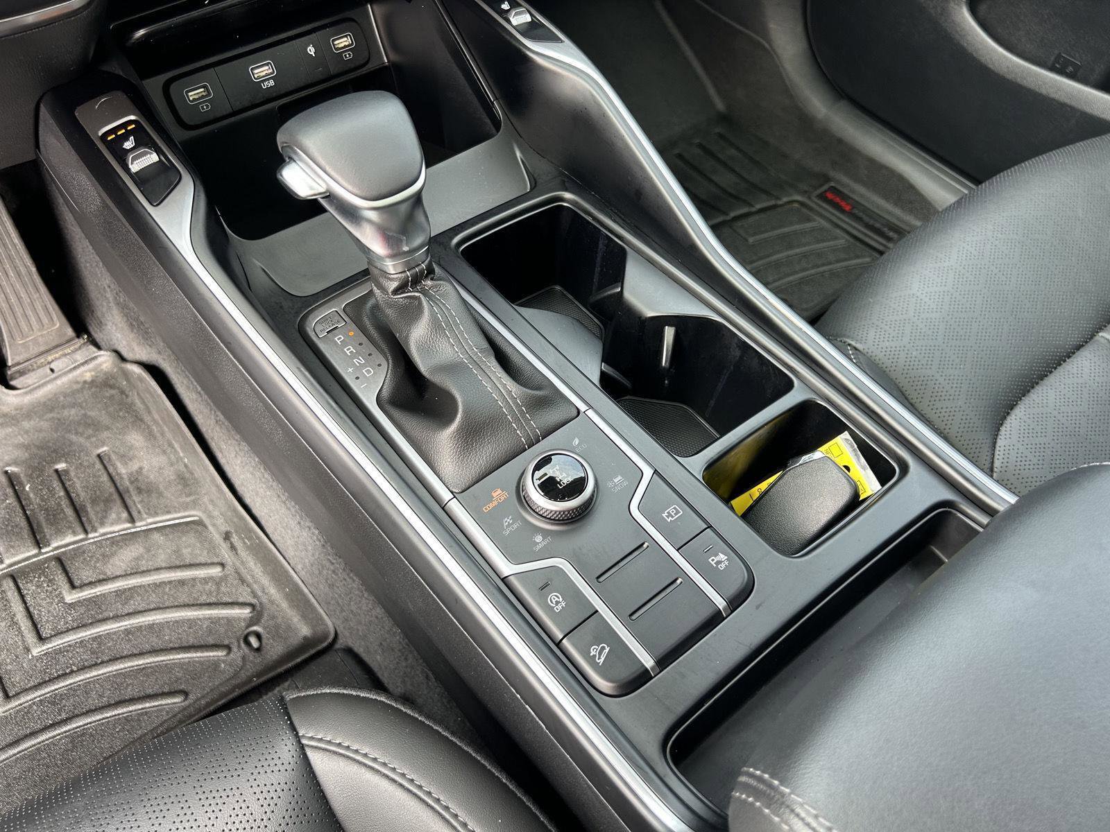 Used 2023 Kia Sorento S w/ Panoramic Sunroof Package image 23