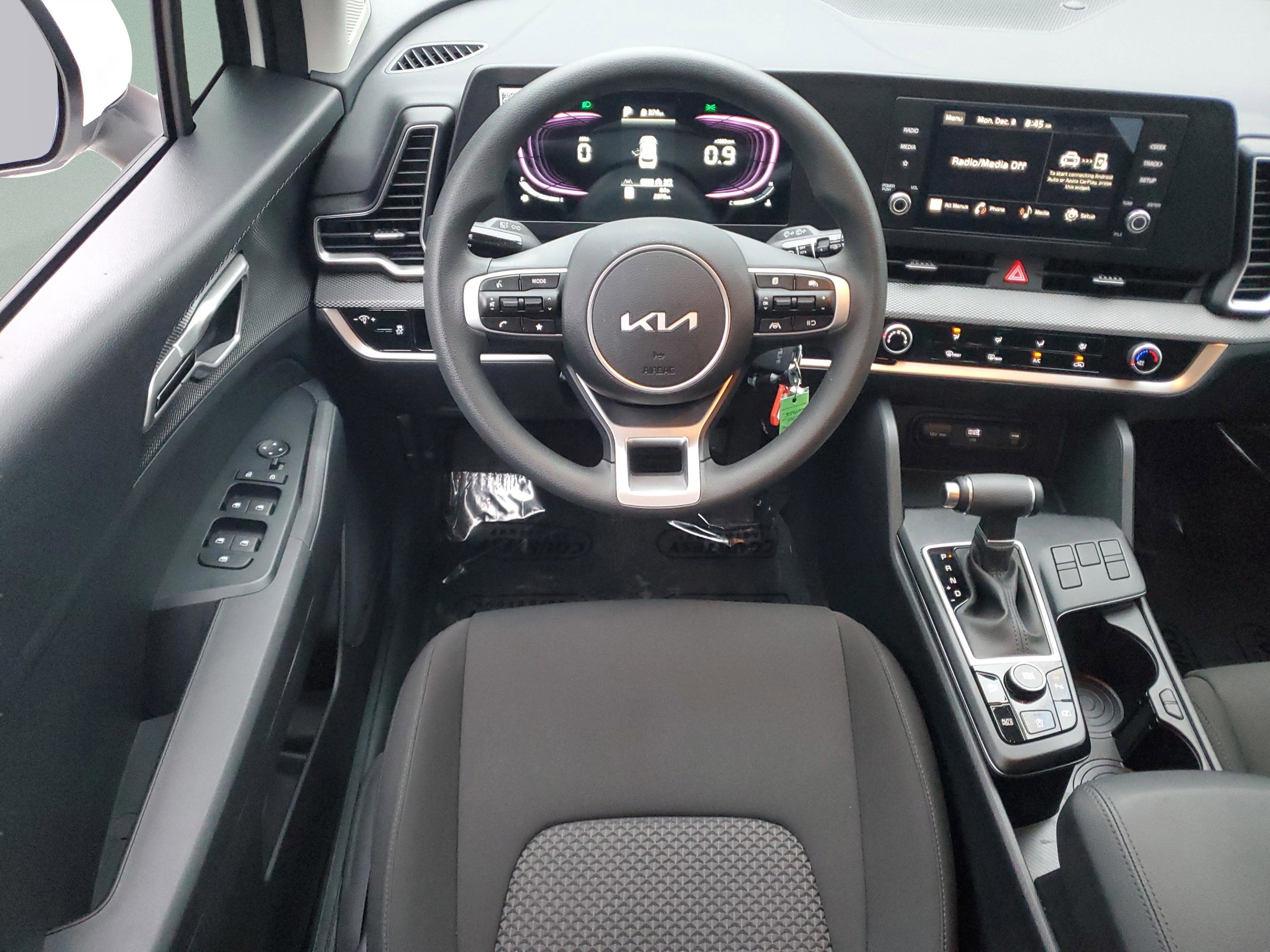 Certified 2025 Kia Sportage LX image 13