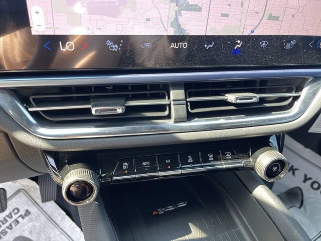 New 2026 Chevrolet Equinox EV LT FWD image 19