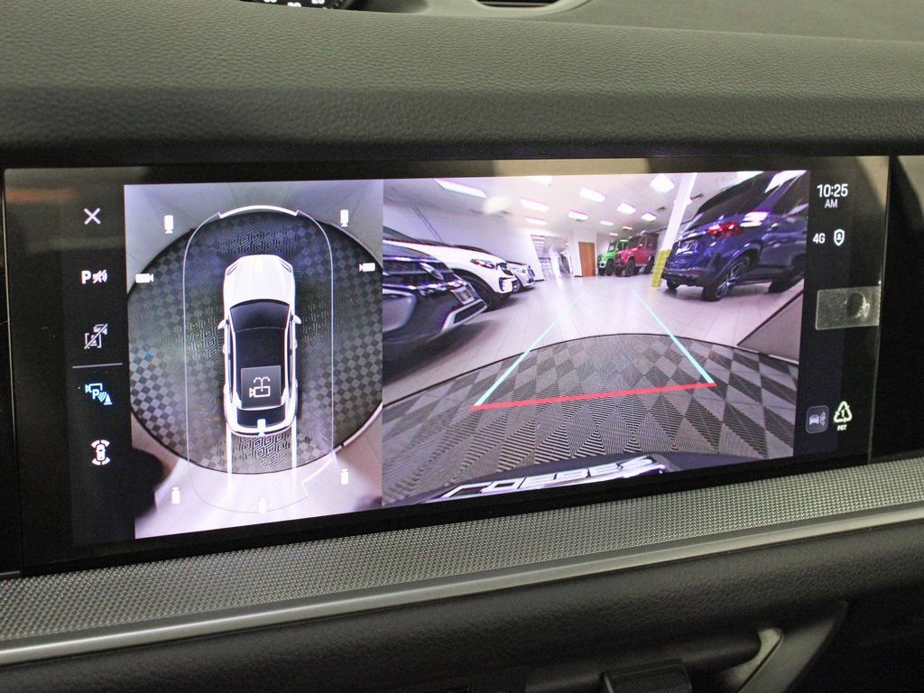 Certified 2025 Porsche Cayenne Coupe image 28