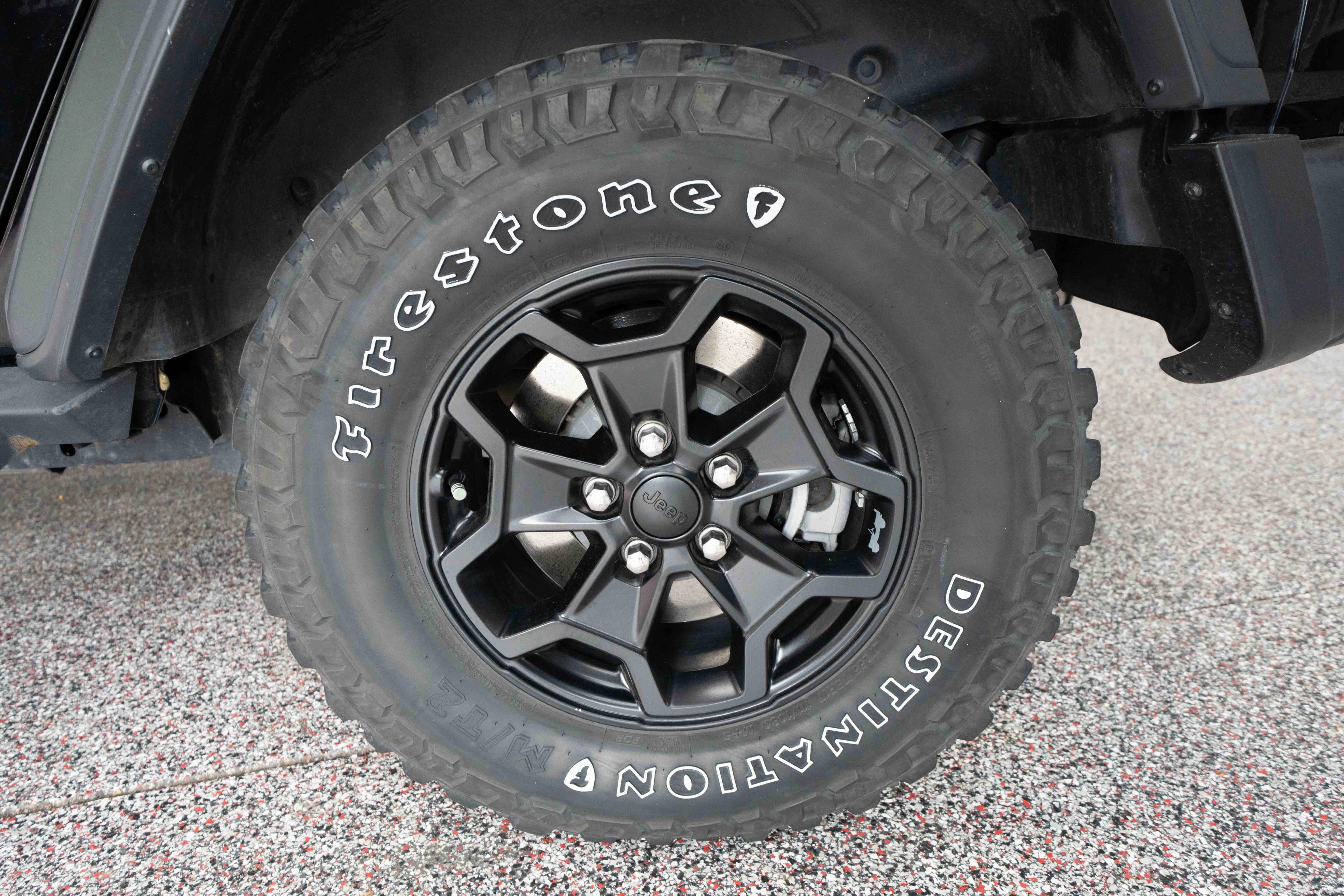 Used 2023 Jeep Wrangler Unlimited w/ Sun & Screen Package AWD/4WD image 29