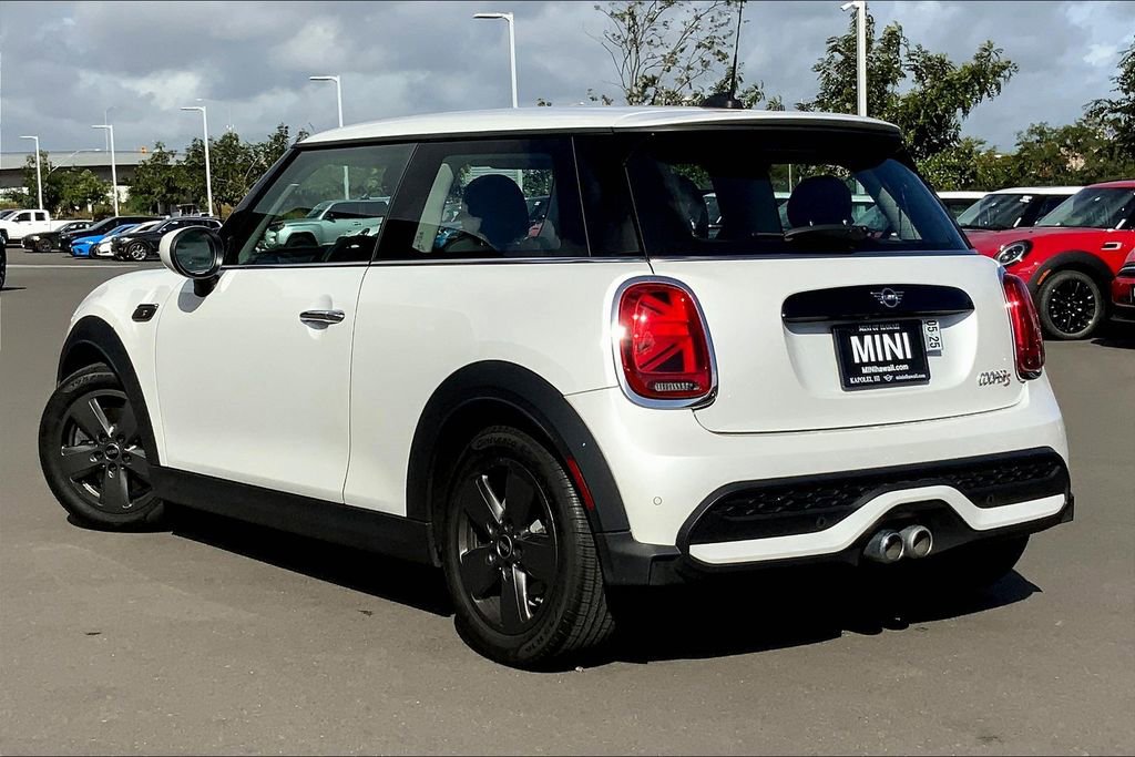 Certified 2024 MINI Cooper S image 11