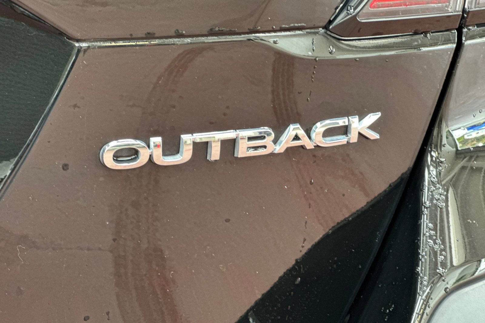 Used 2025 Subaru Outback Premium image 37