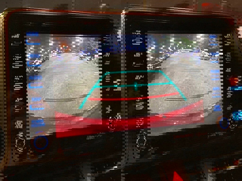 Used 2019 Toyota C-HR Limited image 20