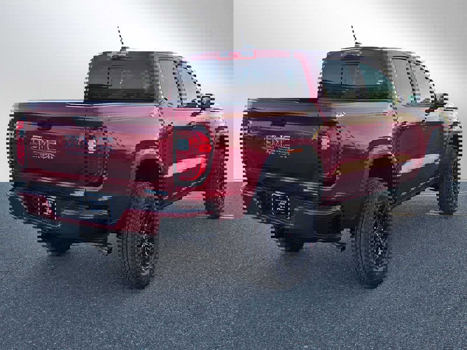 New 2026 GMC Canyon Elevation w/ Convenience Package image 3