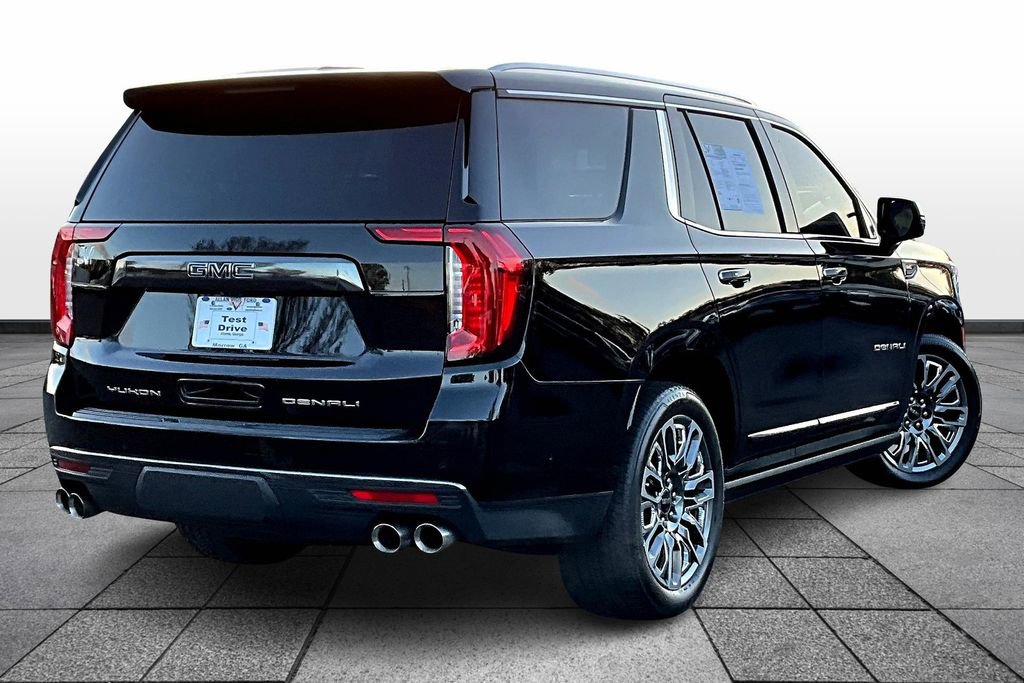 Used 2023 GMC Yukon Denali Ultimate image 13