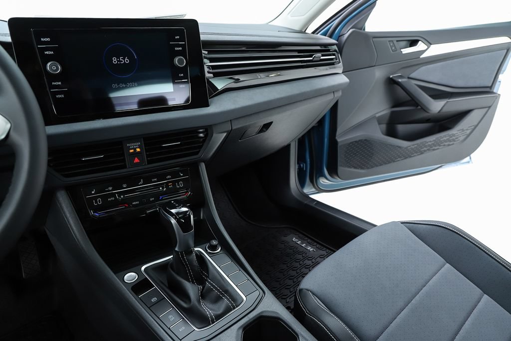 New 2026 Volkswagen Jetta SE FWD image 23