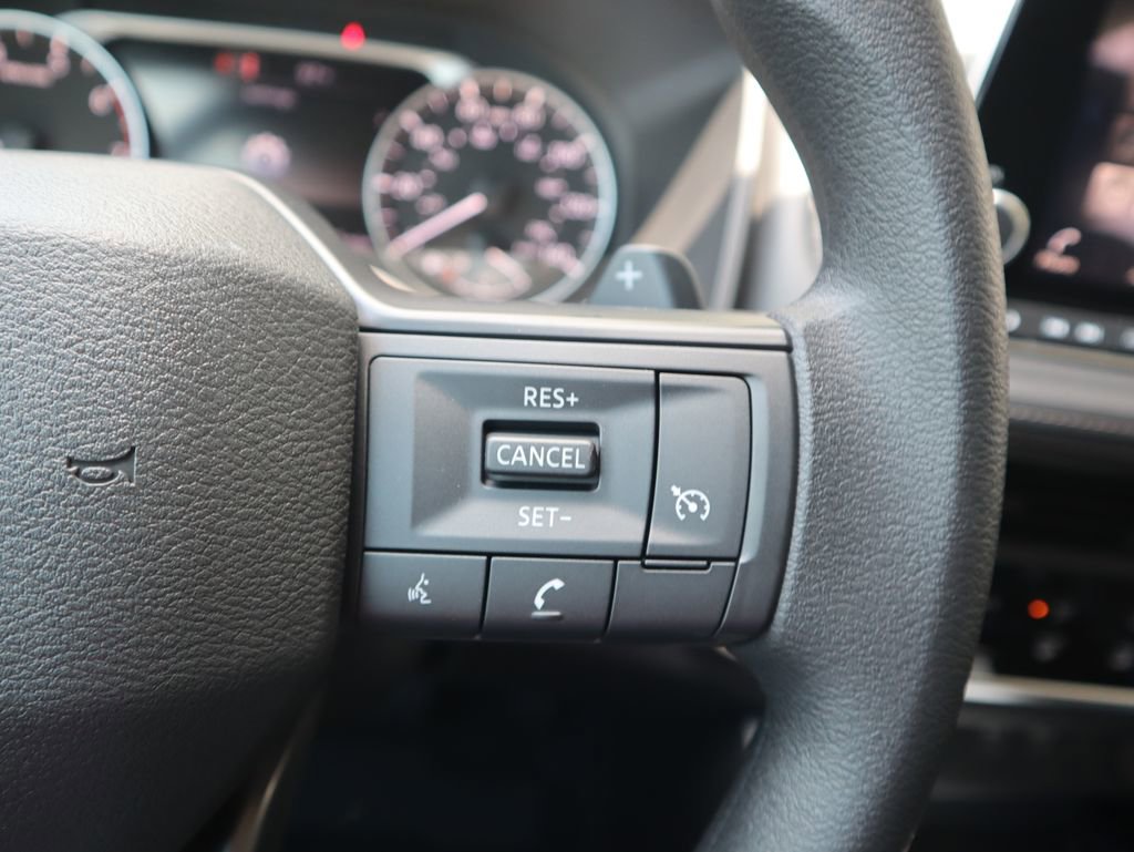 New 2026 Nissan Rogue S image 18