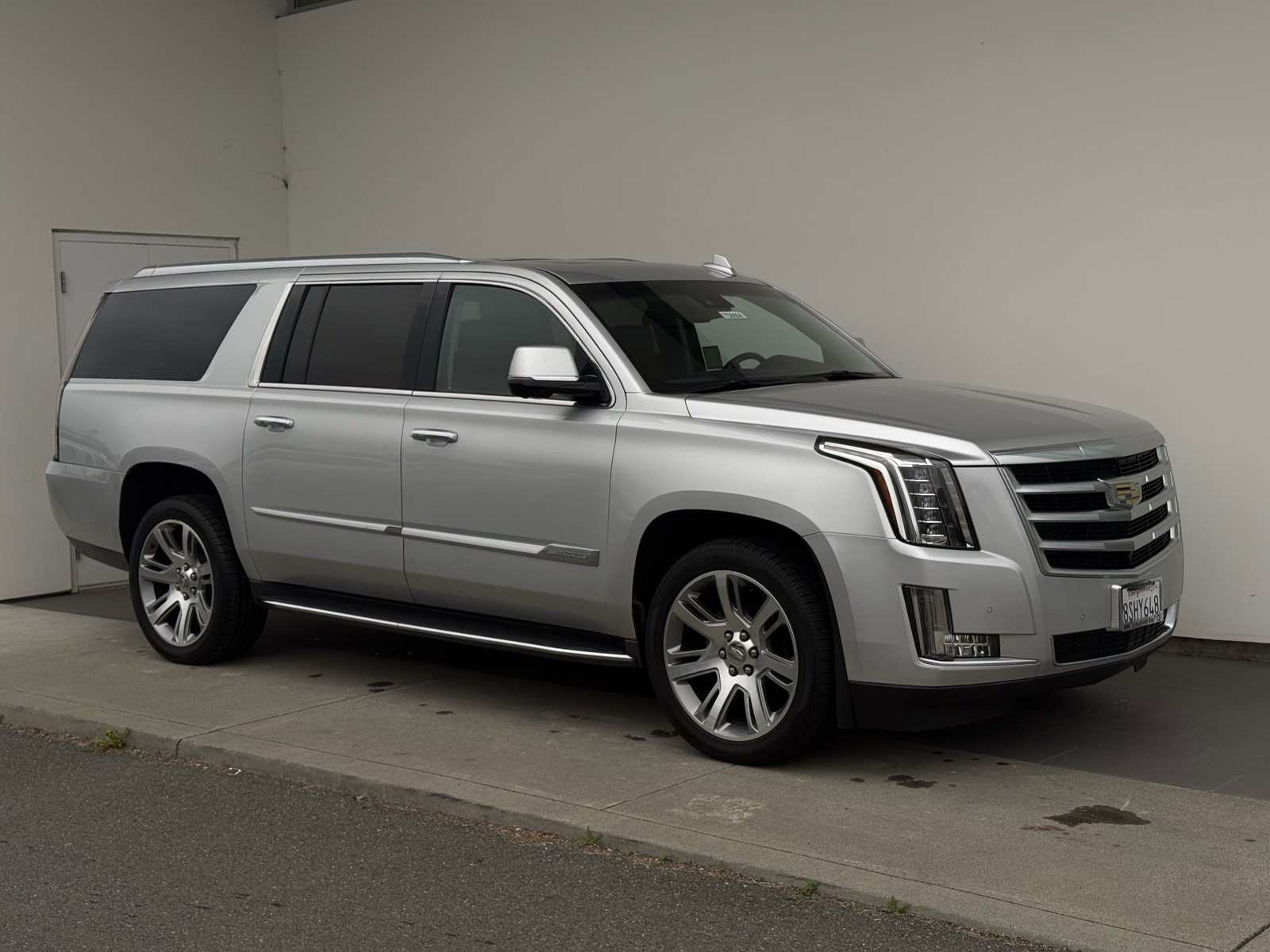 Used 2015 Cadillac Escalade ESV Luxury
