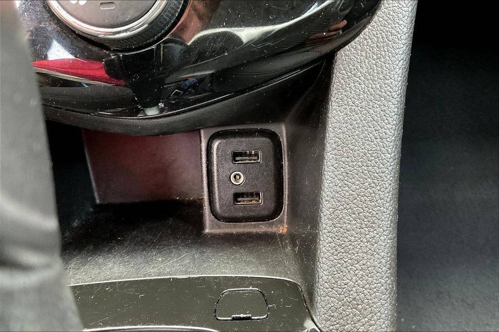 Used 2018 Chevrolet Sonic LT w/ Convenience Package FWD image 15