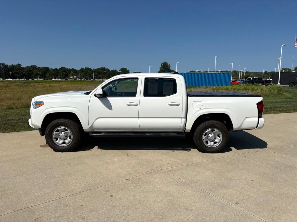Used 2023 Toyota Tacoma SR AWD/4WD image 6