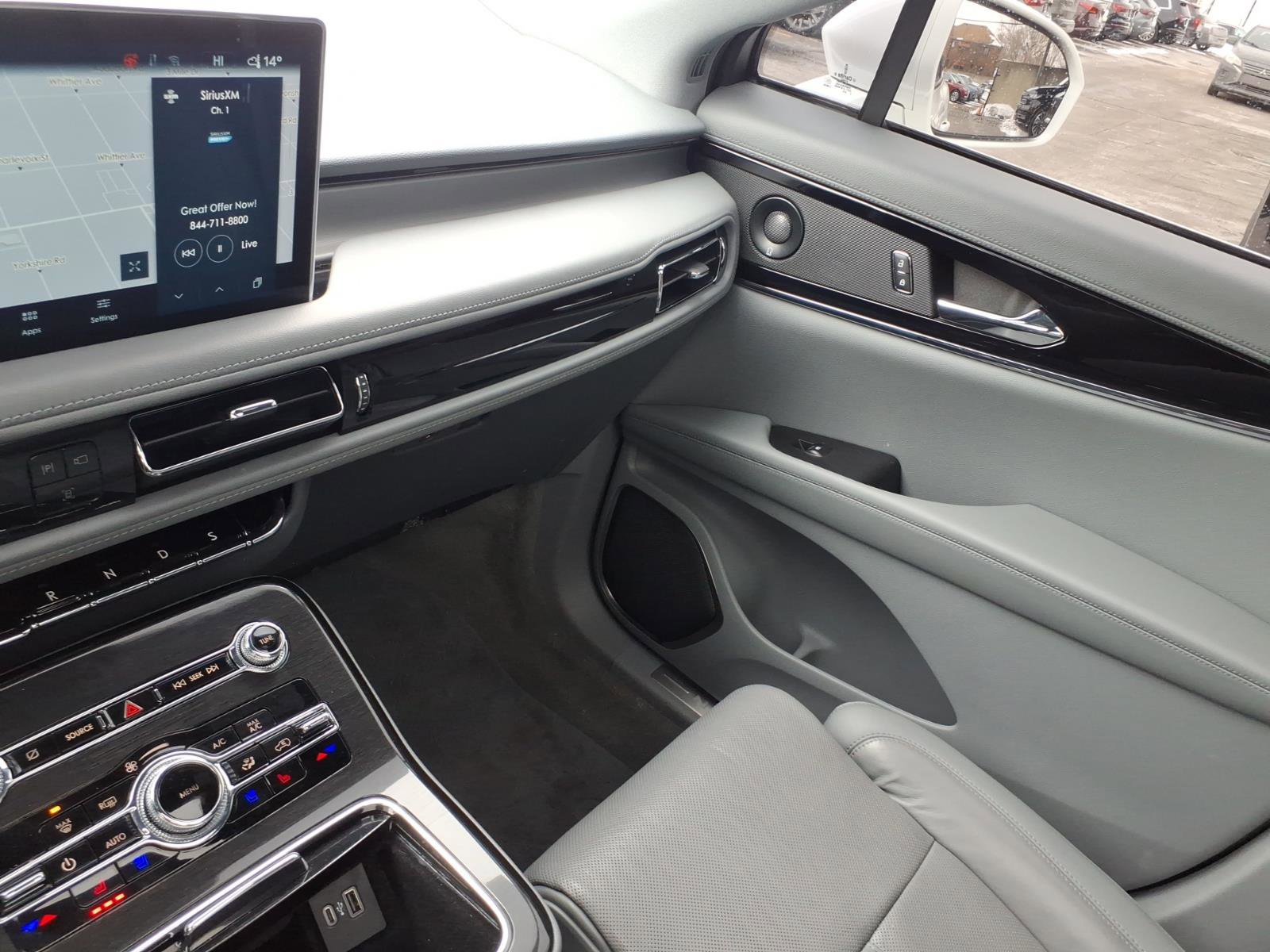 Used 2023 Lincoln Nautilus Reserve w/ Equipment Group 201A AWD/4WD image 22