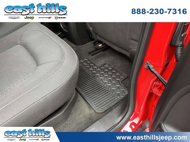 Used 2018 GMC Canyon SLE w/ SLE Convenience Package image 23