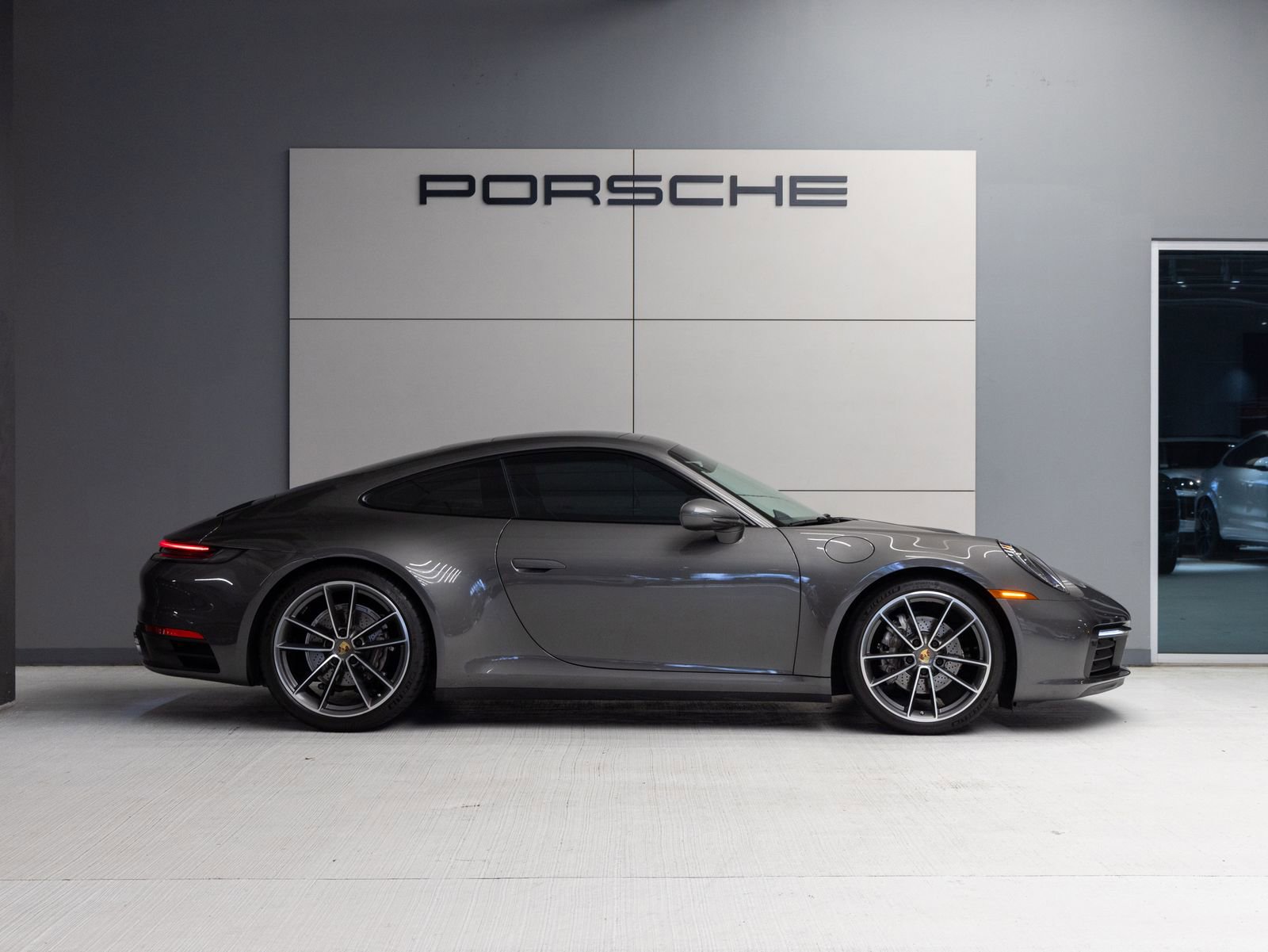 Certified 2020 Porsche 911 Carrera RWD image 8