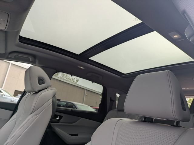 Certified 2023 Acura MDX SH-AWD w/ Technology Package image 25