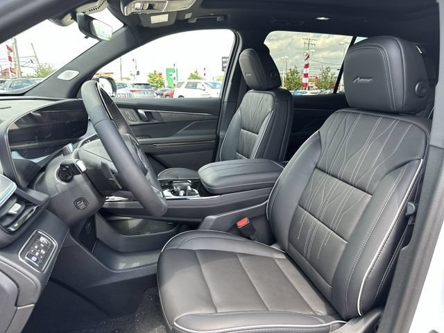 New 2026 Buick Enclave Avenir w/ Super Cruise Package AWD/4WD image 14