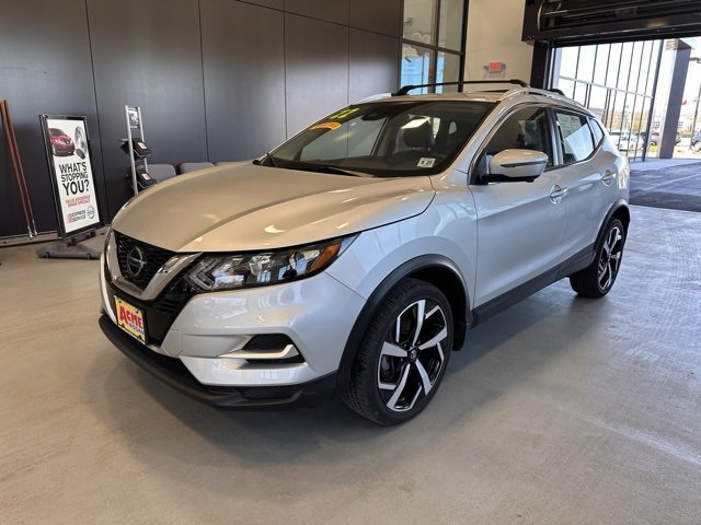 Certified 2022 Nissan Rogue Sport SL image 1