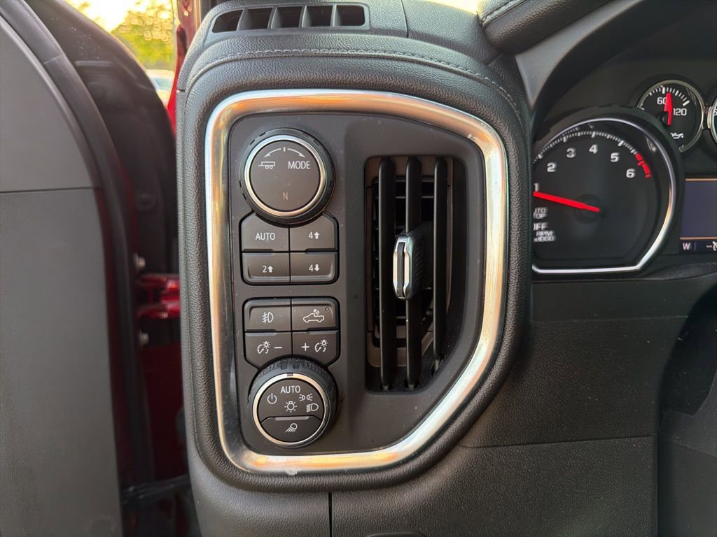 Used 2021 Chevrolet Silverado 1500 LTZ w/ Z71 Off-Road Package image 22