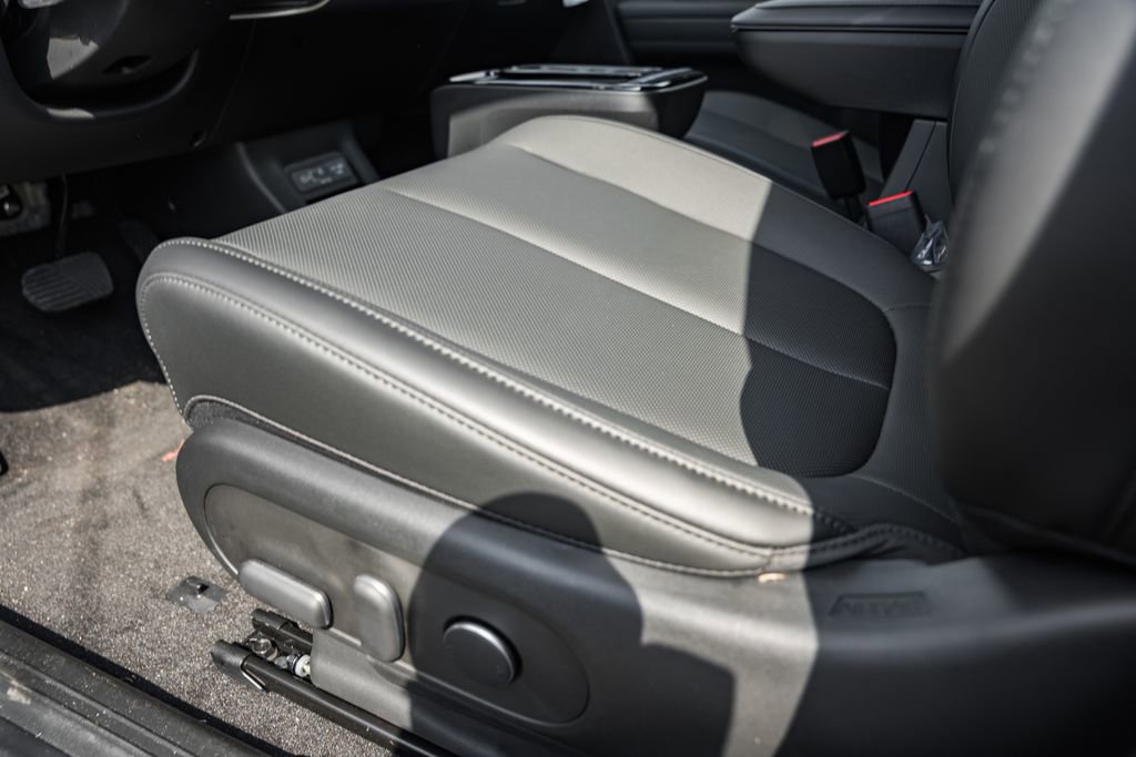 New 2025 Hyundai Ioniq 5 SEL image 34