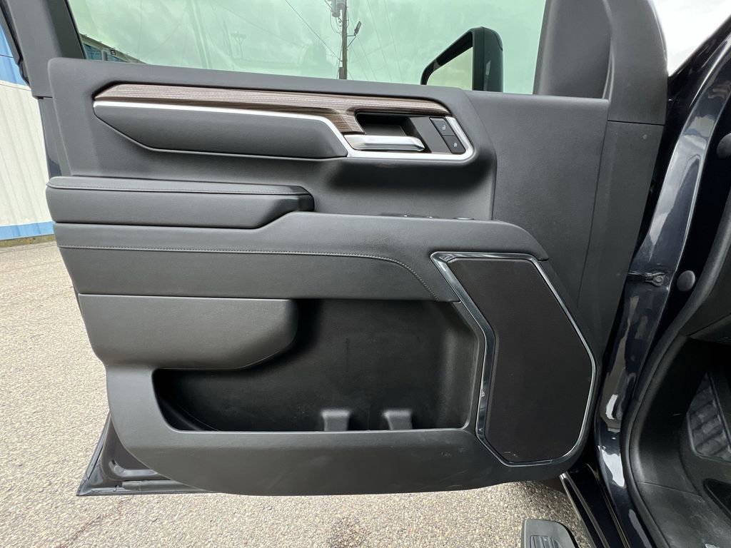 Used 2024 Chevrolet Silverado 3500 LT w/ Convenience Package image 22