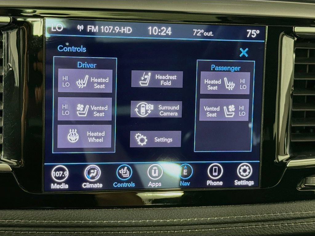 Used 2020 Chrysler Pacifica Limited w/ Advanced Safetytec Group FWD image 20