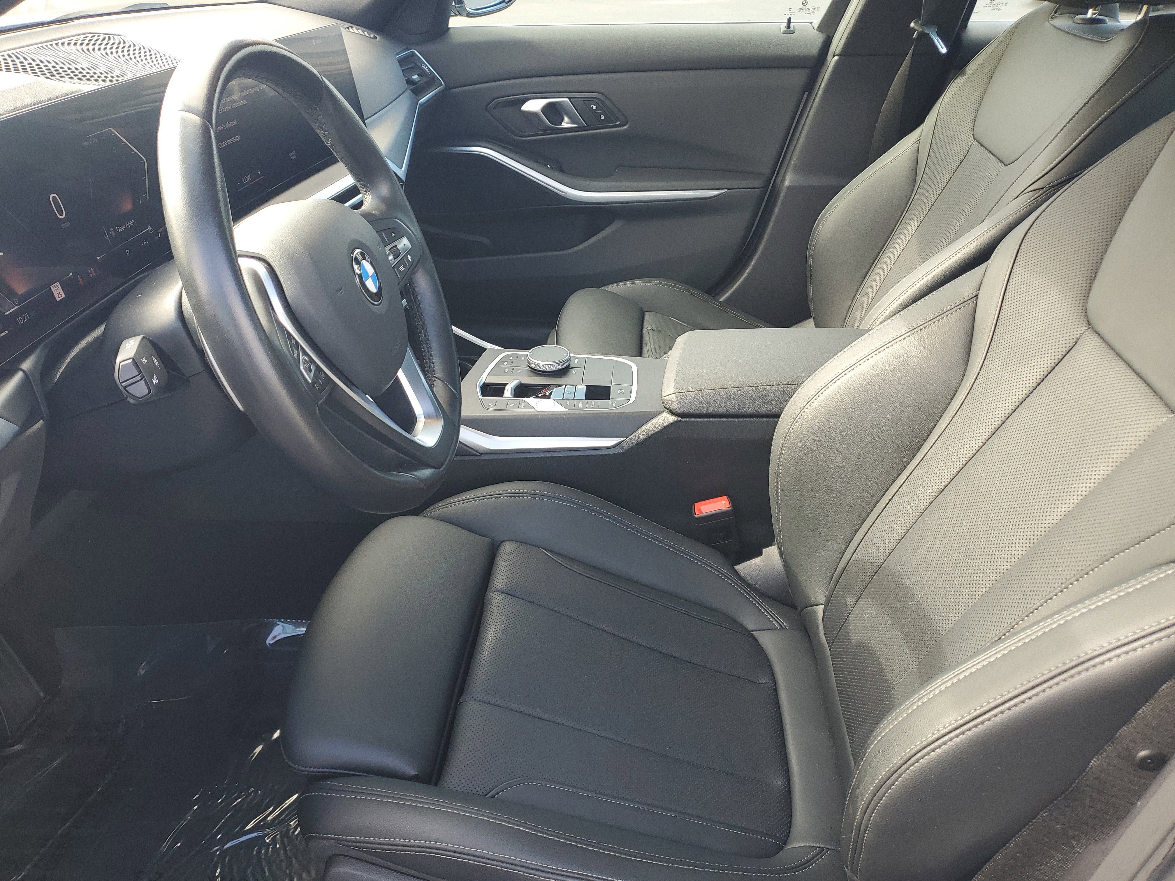 Used 2024 BMW 330i Sedan w/ Convenience Package image 19