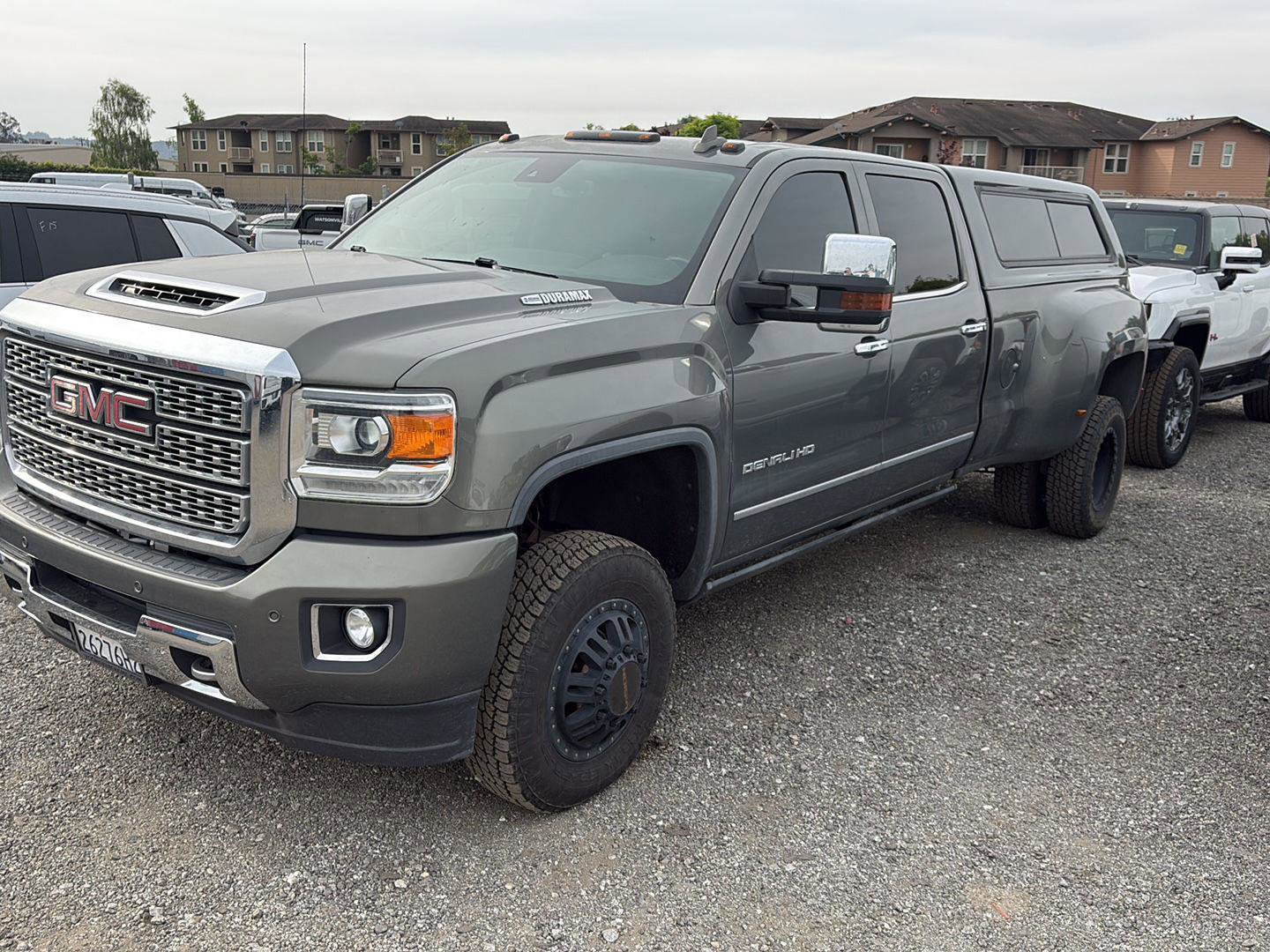 Used 2018 GMC Sierra 3500 Denali w/ Duramax Plus Package image 3